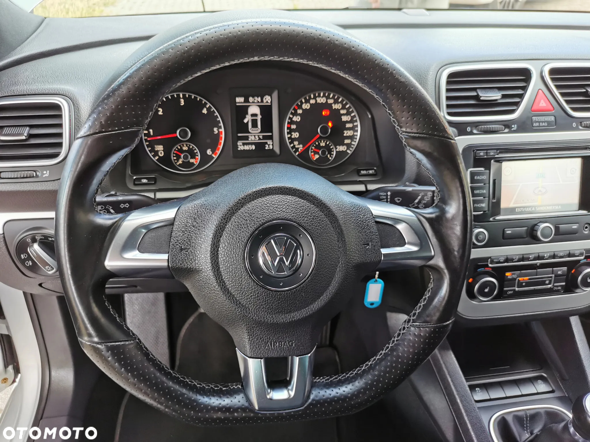 Volkswagen Scirocco 2.0 TDI Blue Motion Technologie Team - 10