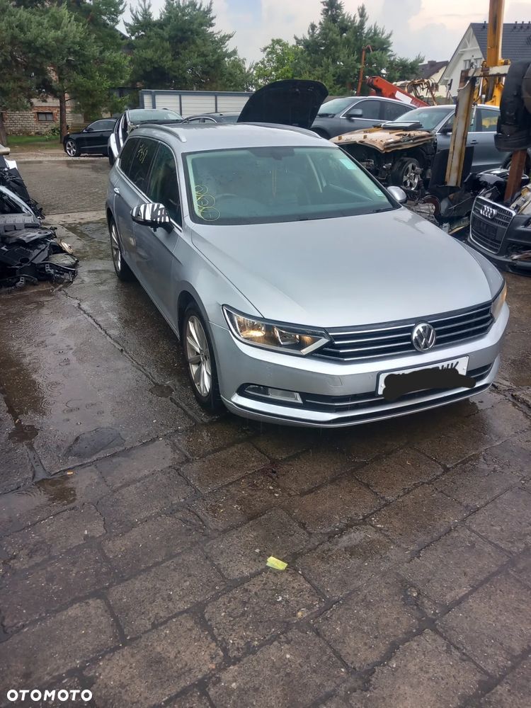 Maska zderzak błotnik pas Passat B8 LA7W - 1