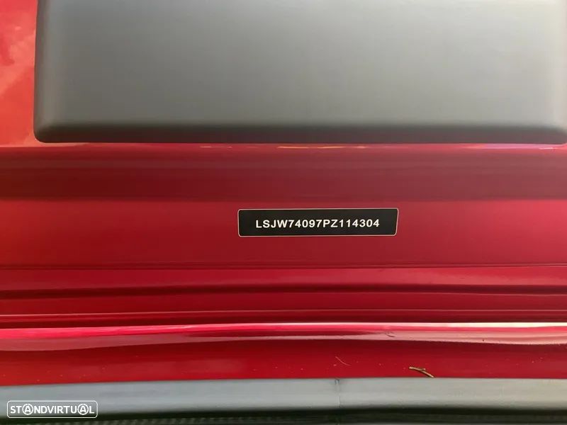 MG ZS EV 72.6 kWh Luxury - 26