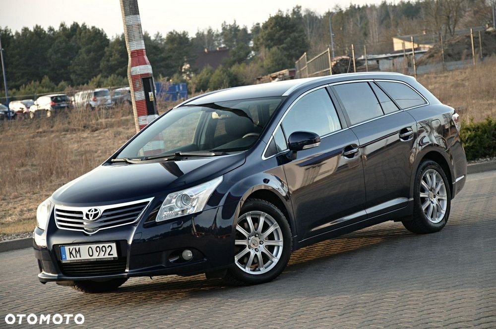 Toyota Avensis - 7