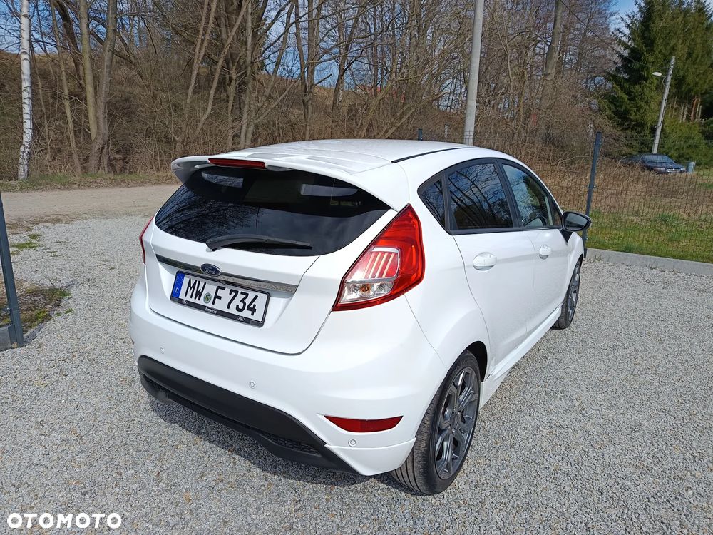 Ford Fiesta 1.0 EcoBoost S&S ST-LINE - 16