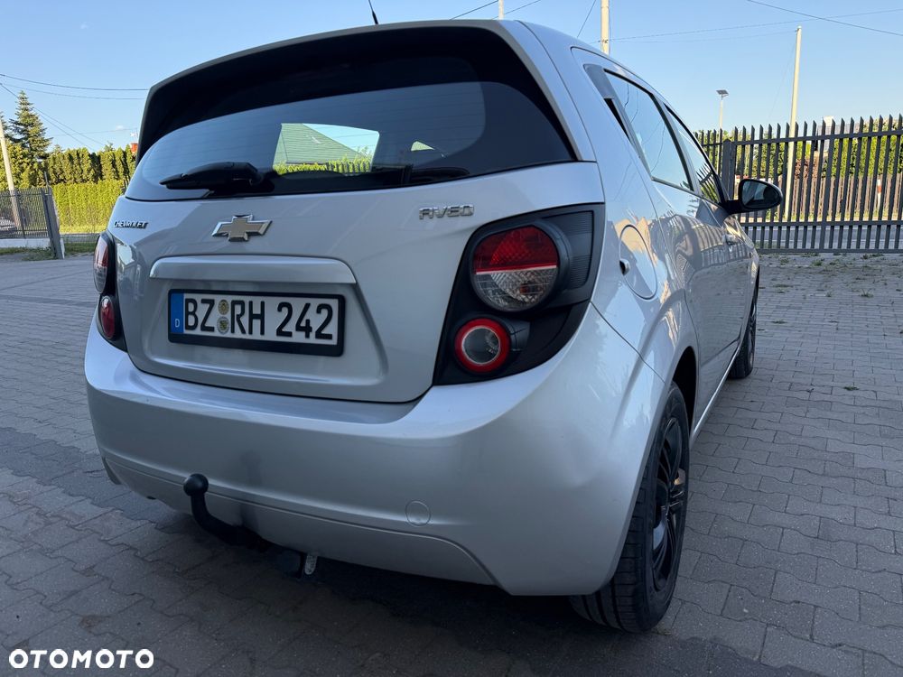 Chevrolet Aveo 1.2 LT+ - 15