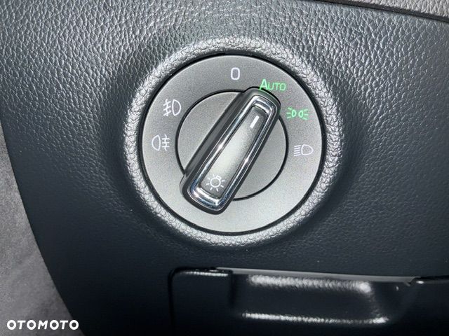 Skoda Superb 2.0 TSI Sportline DSG - 35