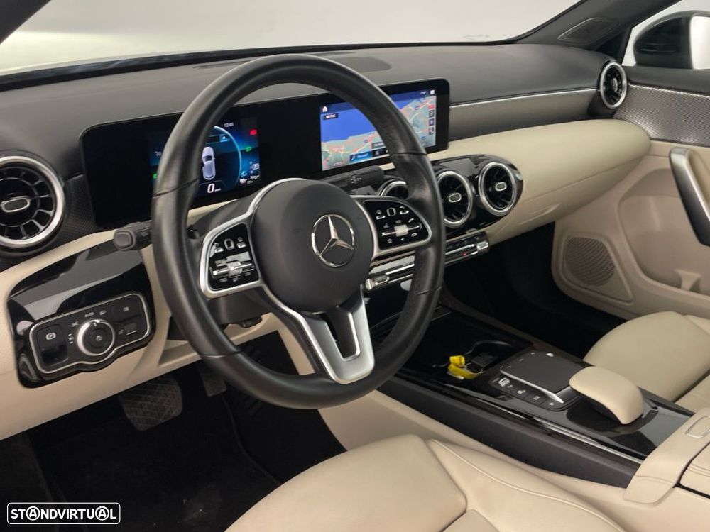 Mercedes-Benz A 250 e Progressive - 16