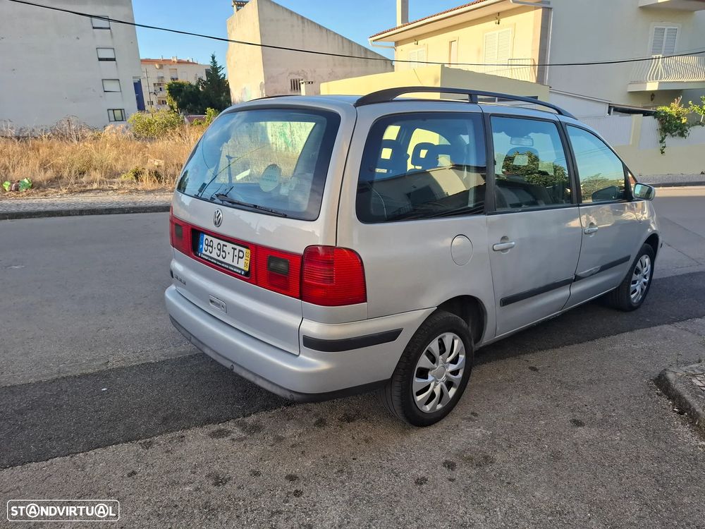 VW Sharan 1.9 TDi Confortline Tip - 4
