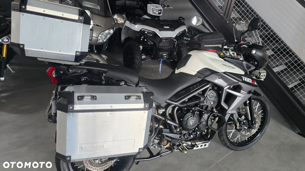 Triumph Tiger - 33