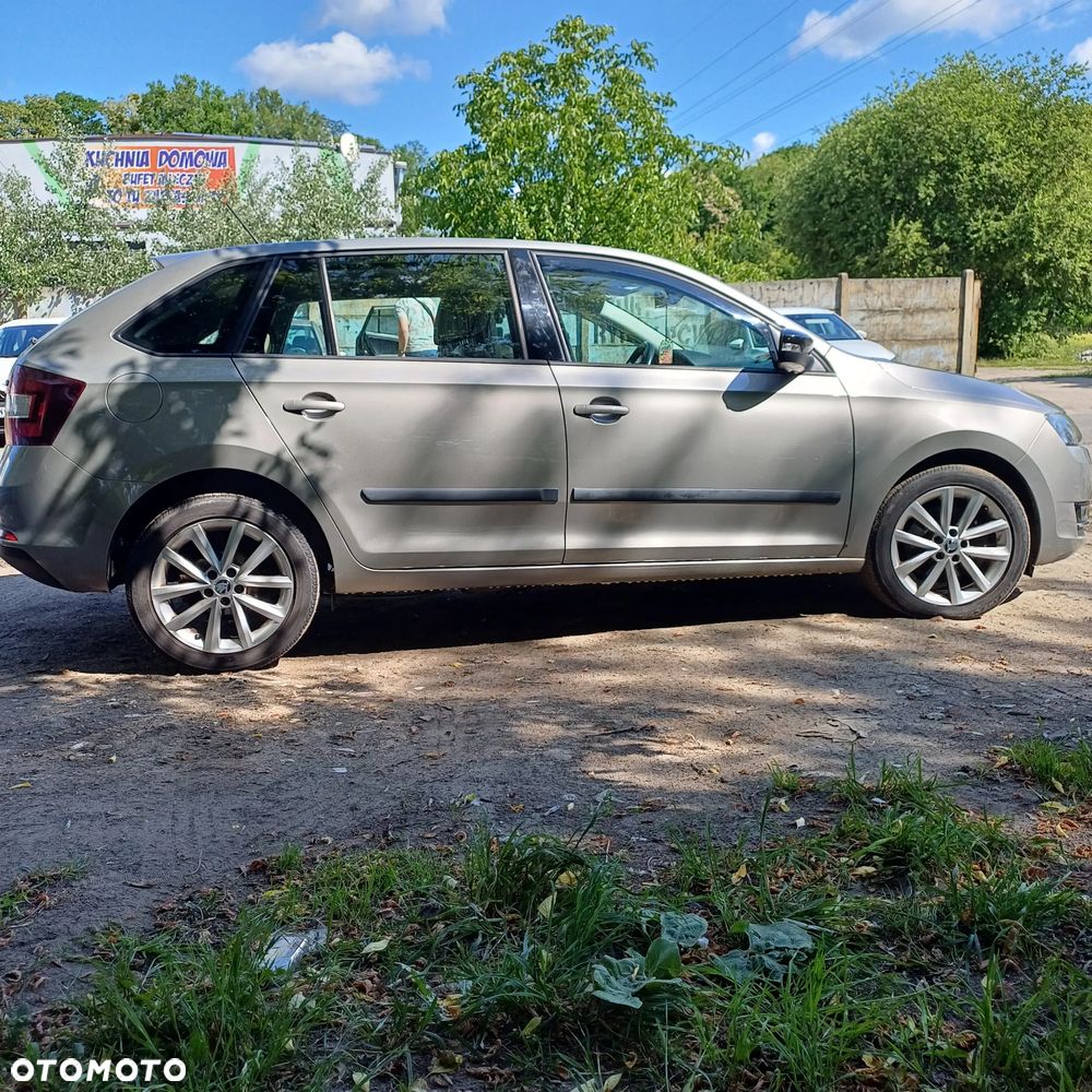 Skoda RAPID 1.0 TSI Style - 8
