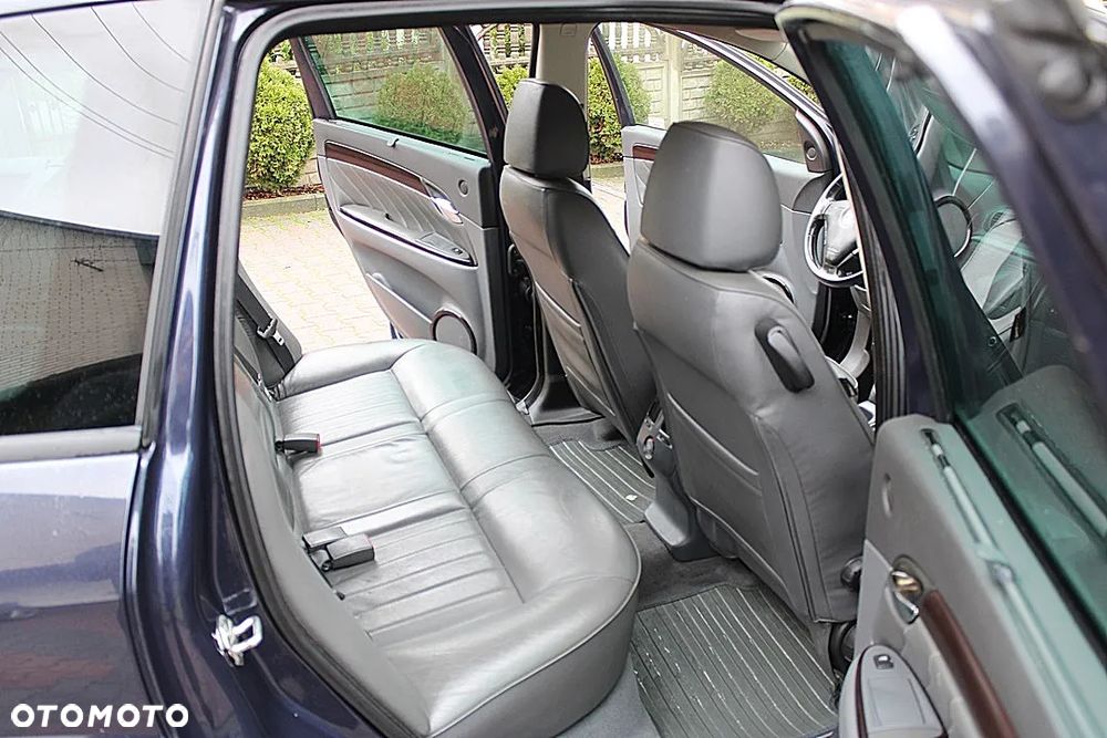 Fiat Croma 1.9 JTD Emotion - 12
