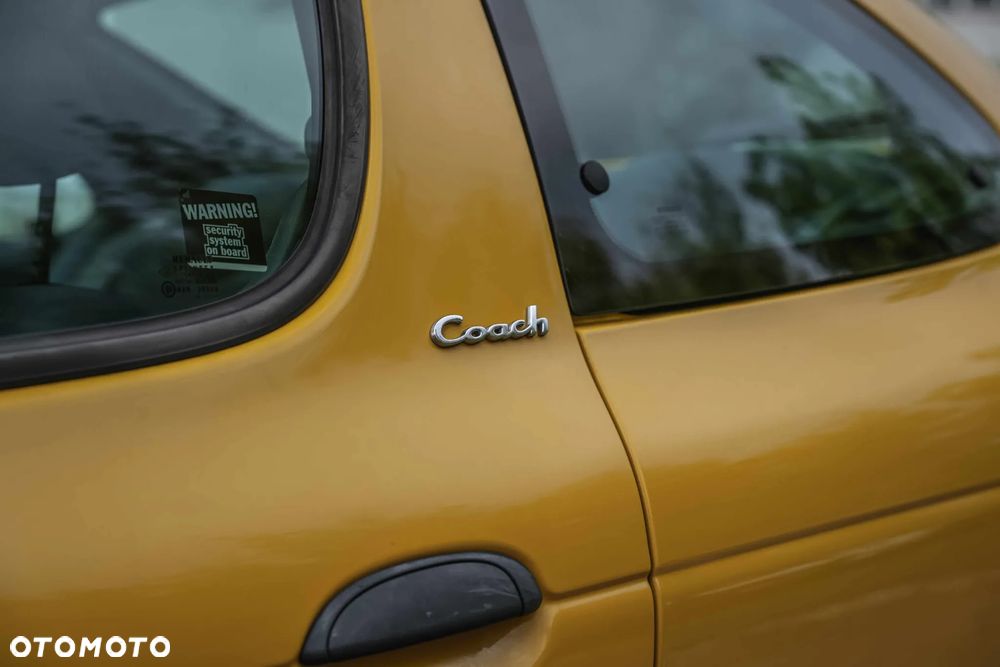 Renault Megane Coach 2.0 - 11