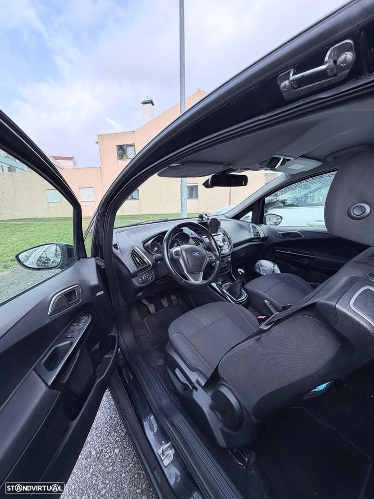 Ford B-Max 1.0 SCTi Titanium X - 13
