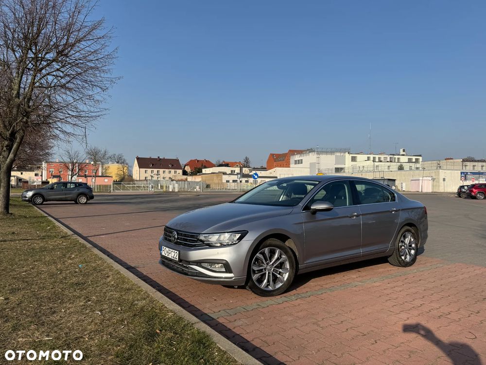Volkswagen Passat 2.0 TSI Business DSG - 3