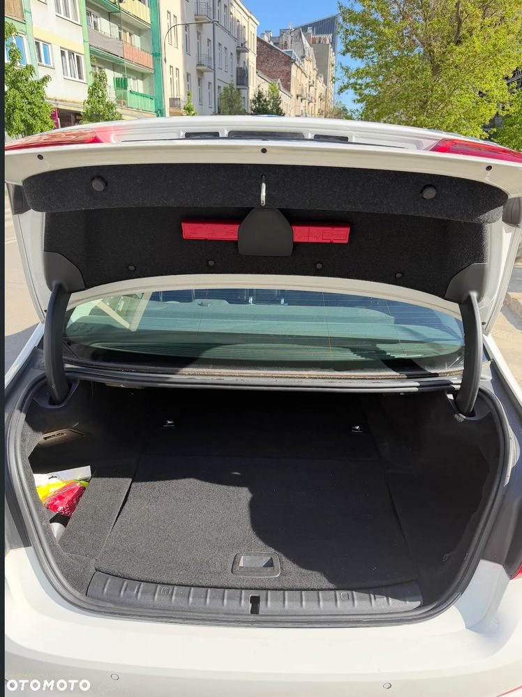 BMW Seria 5 530e iPerformance GPF - 6