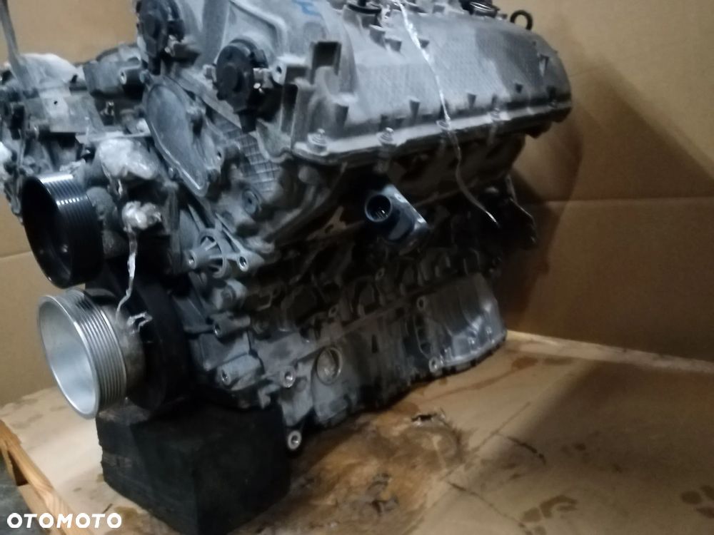 Silnik blok silnika słupek BMW M5 G30 F90 M8 F92 F93 4.4 V8 600KM S63B44B - 7