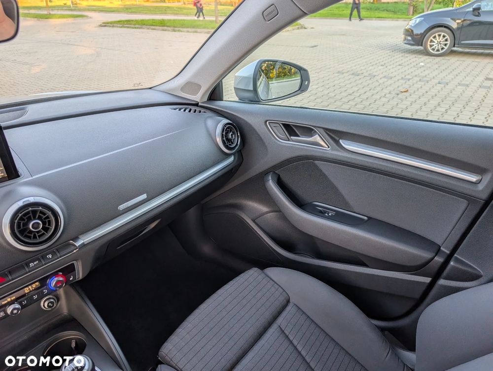 Audi A3 Sportback 2.0 TDI Sport - 18