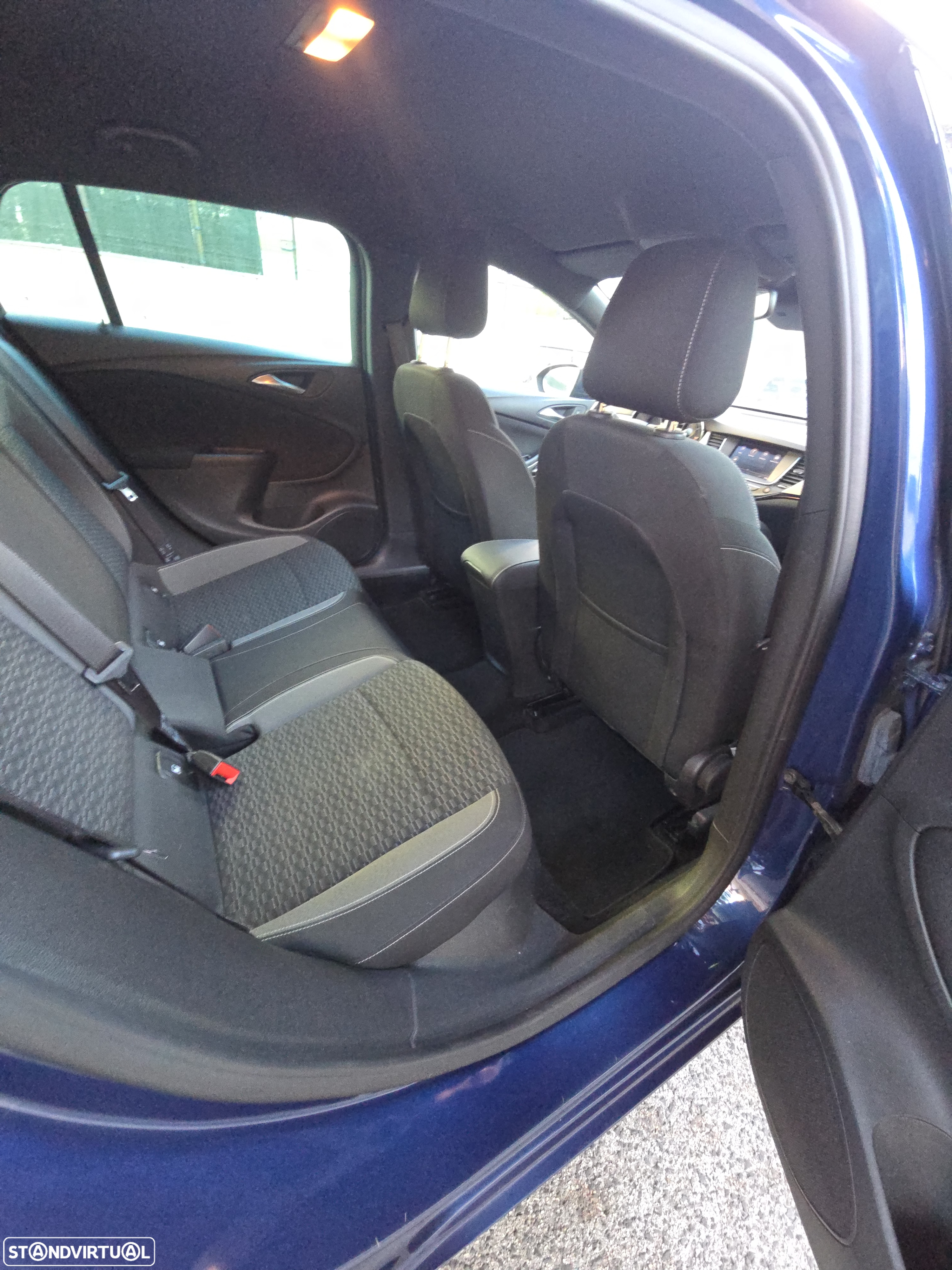 Opel Astra Sports Tourer 1.5 D GS Line S/S - 29