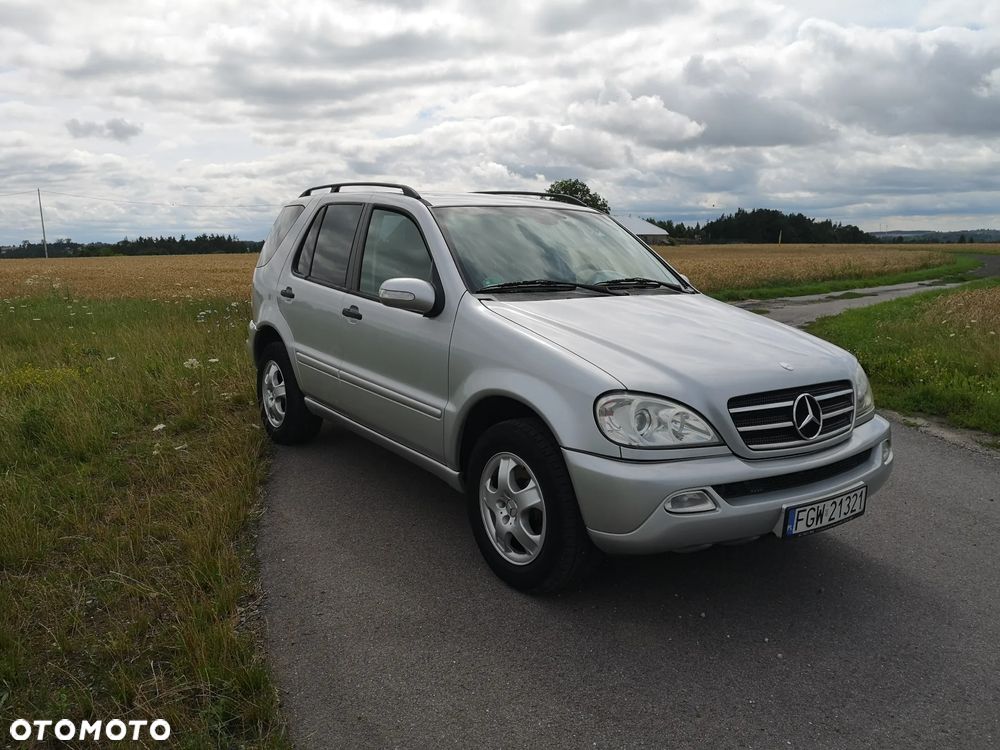 Mercedes-Benz ML - 13