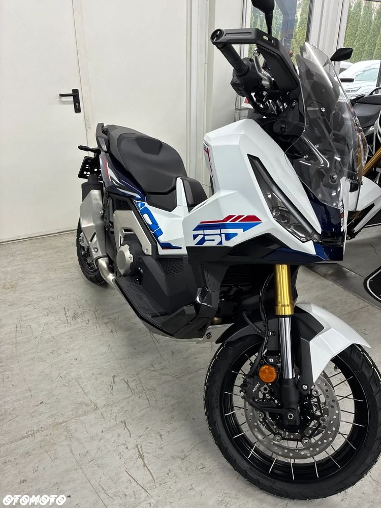Honda X-ADV - 11