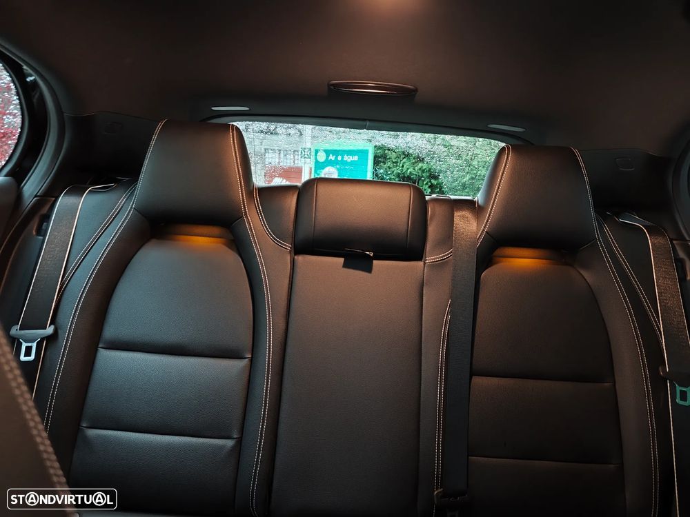 Mercedes-Benz GLA 220 d 7G-DCT AMG Line - 33