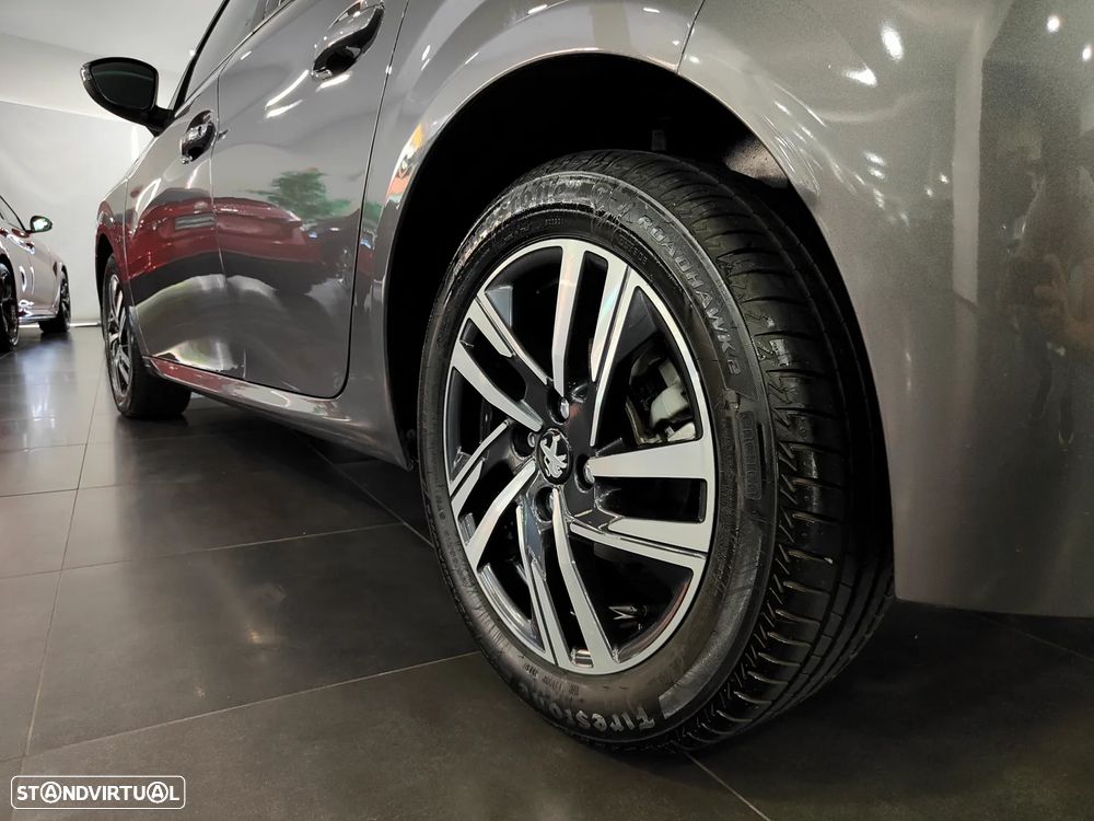 Peugeot 208 1.2 PureTech Allure Pack EAT8 - 29
