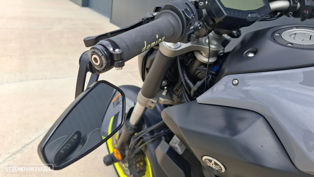 Yamaha MT-07 Nardo Grey 35 kw - 25