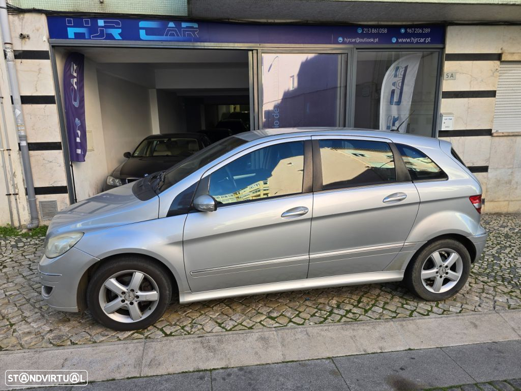 Mercedes-Benz B 200 CDi - 2