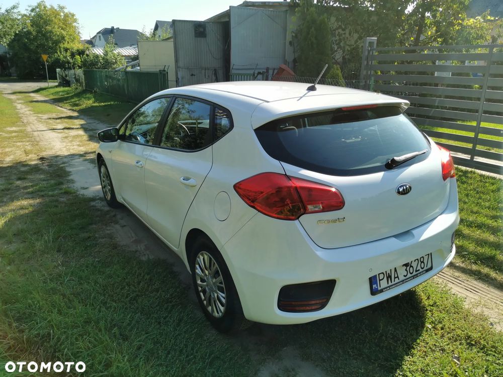 Kia Ceed 1.6 GDI M - 13