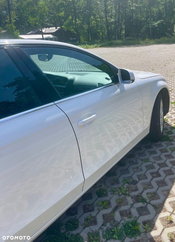 Audi A4 Limousine 2.0 TDI DPF clean diesel Attraction - 5