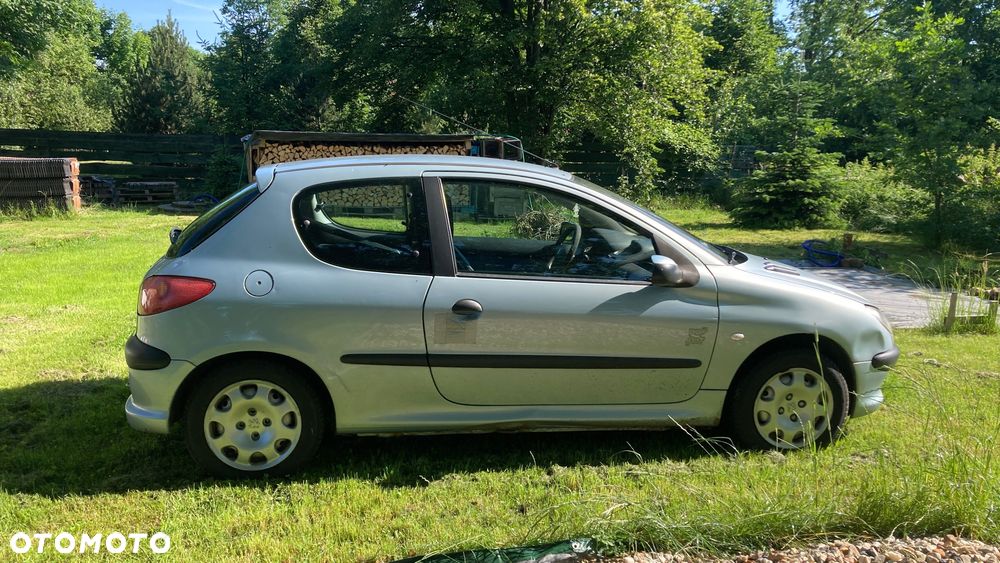 Peugeot 206 - 2