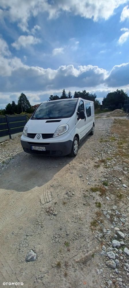 Renault Trafic - 1