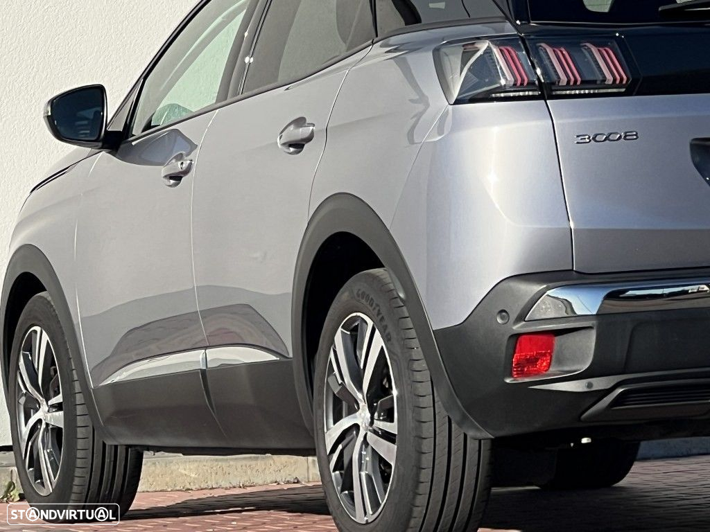 Peugeot 3008 1.5 BlueHDi Allure Baixo Consumo - 31