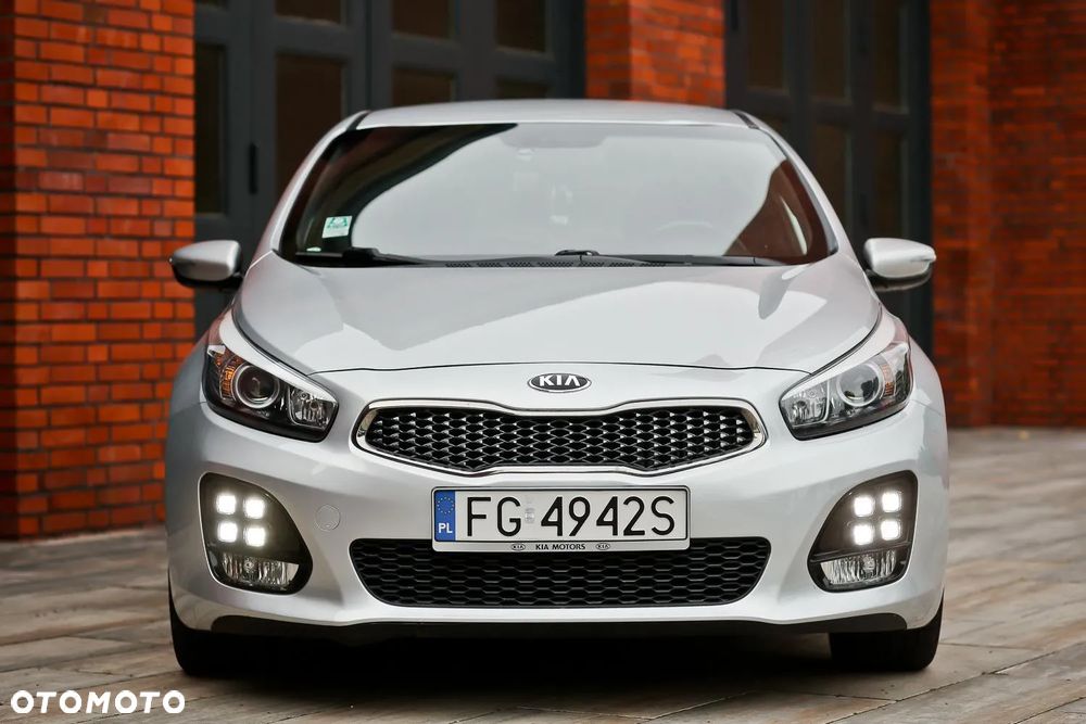 Kia Ceed Cee'd 1.6 CRDi GT Line - 5