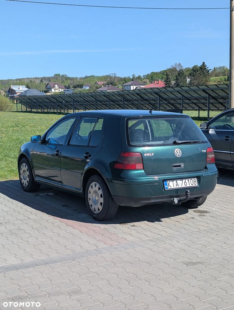 Volkswagen Golf 1.9 TDI - 1