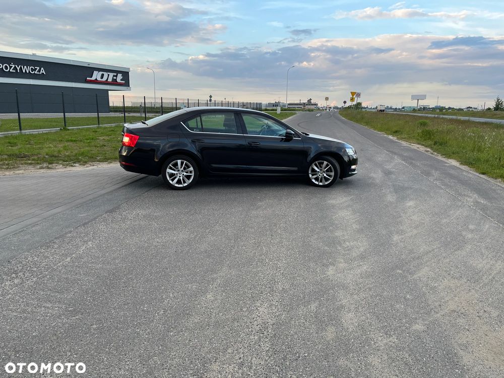 Skoda Octavia 1.5 TSI ACT Style - 23