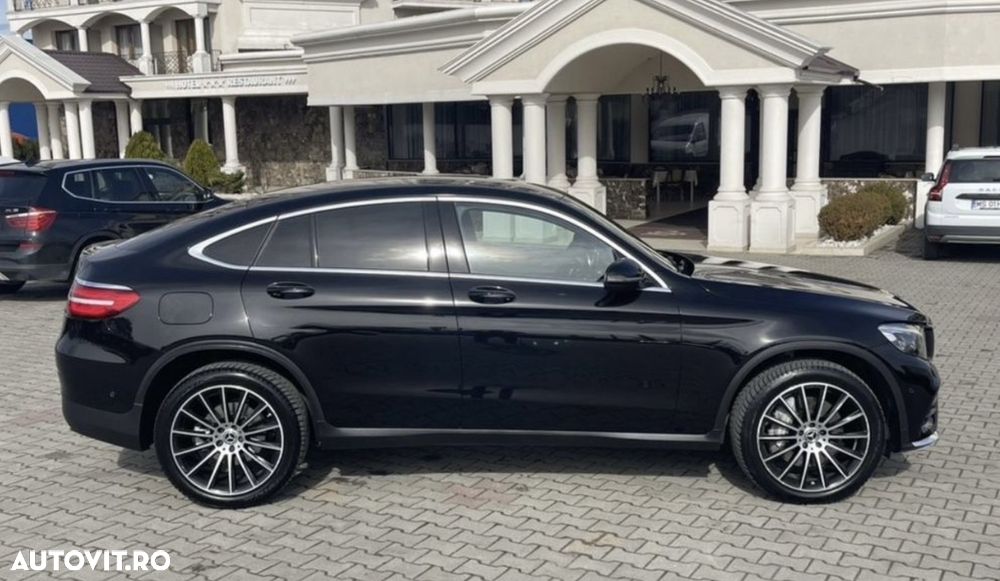 Mercedes-Benz GLC Coupe 250 d 4Matic 9G-TRONIC AMG Line - 23