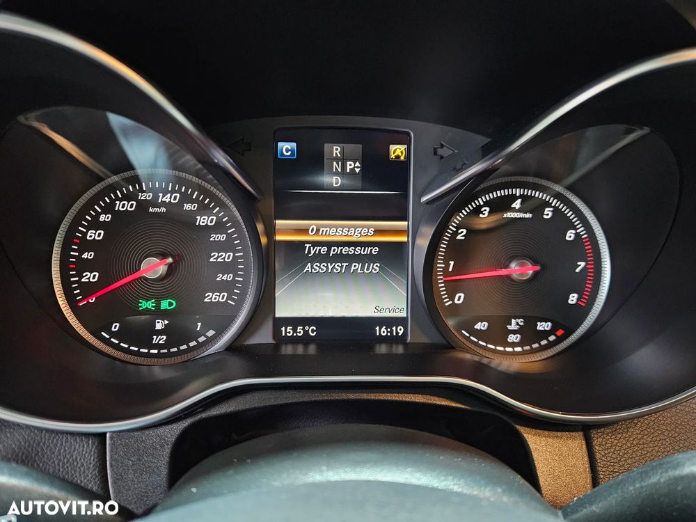 Mercedes-Benz C 180 Coupe 7G-TRONIC AMG Line - 26