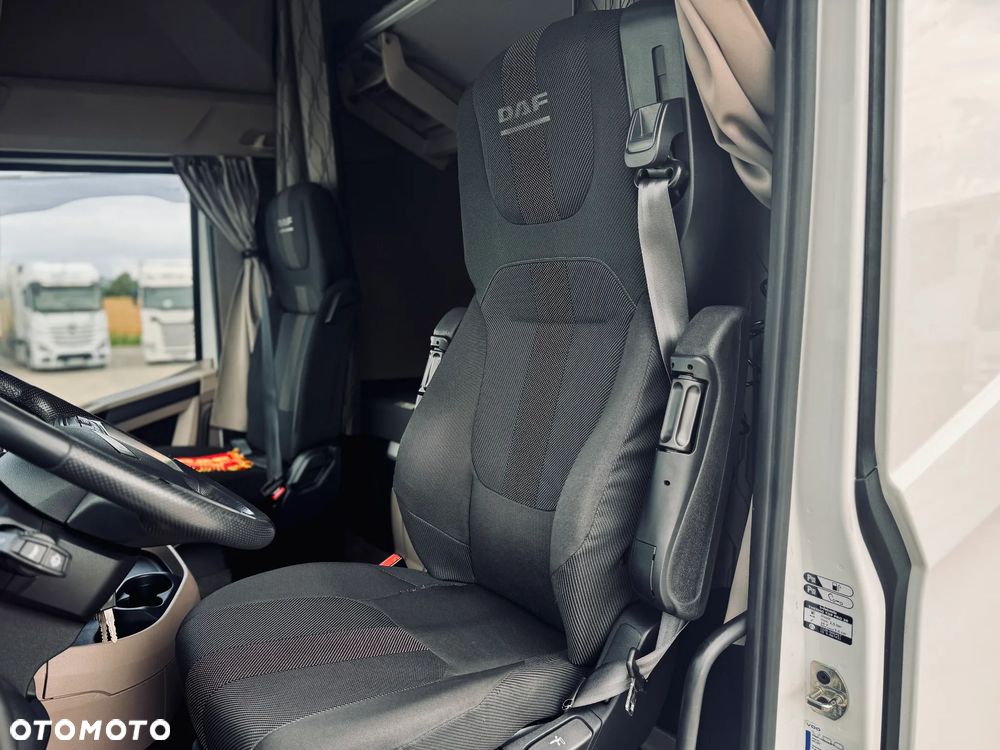 DAF XG - 13