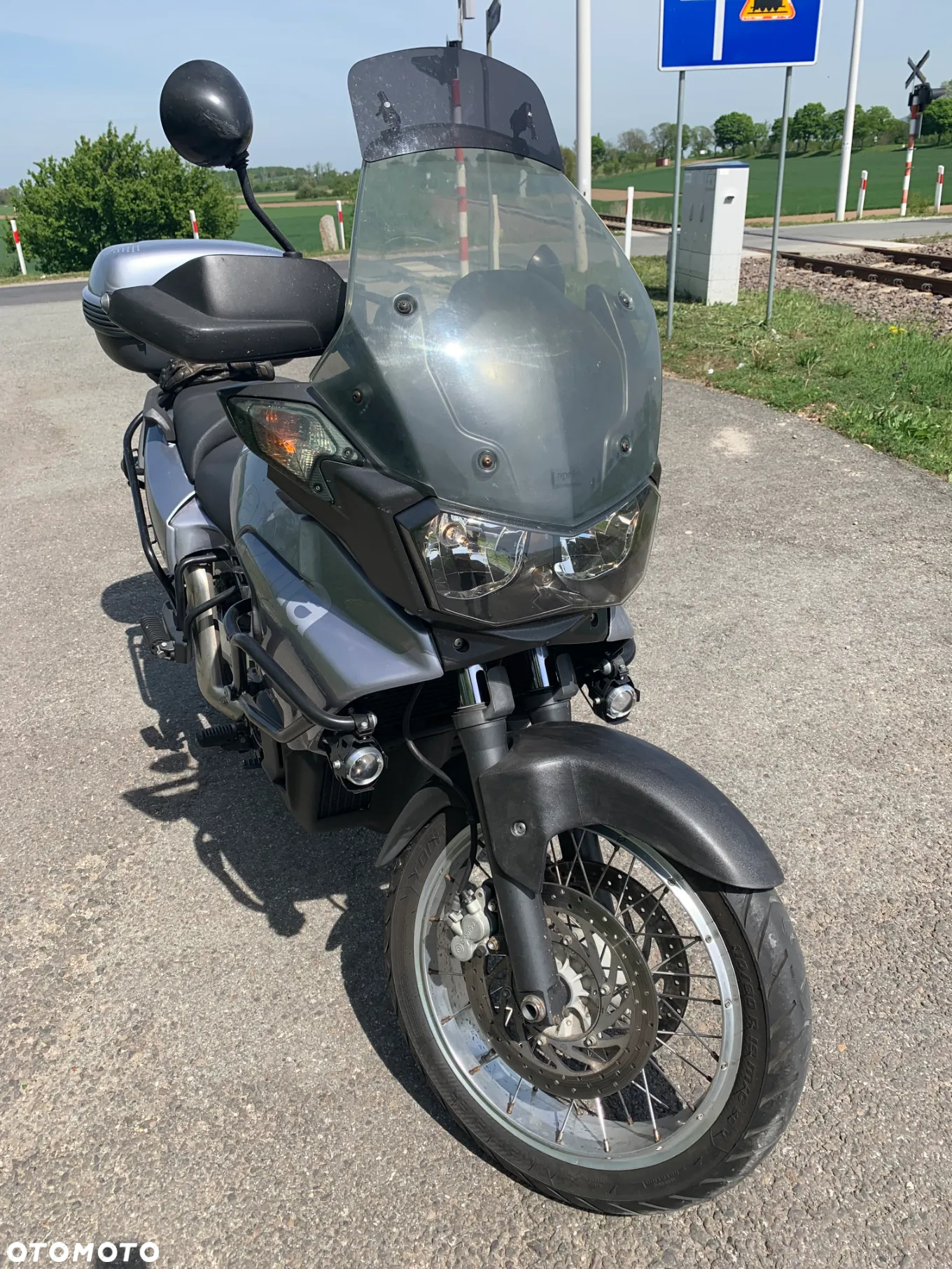 Aprilia Caponord - 5
