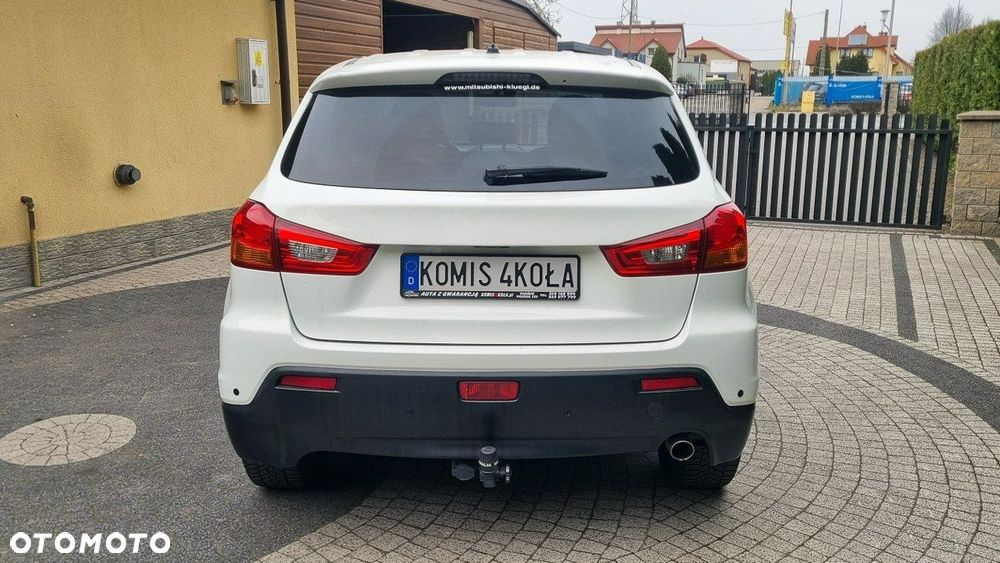 Mitsubishi ASX - 5