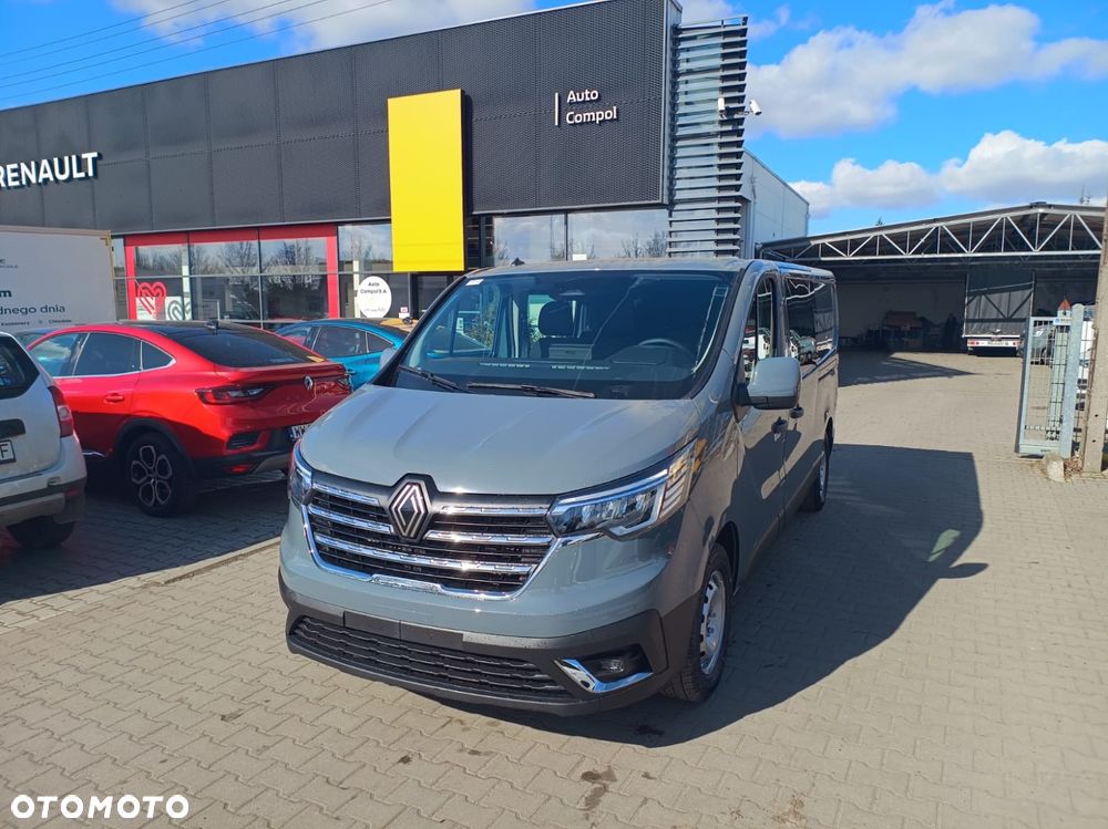 Renault TRAFIC - 2