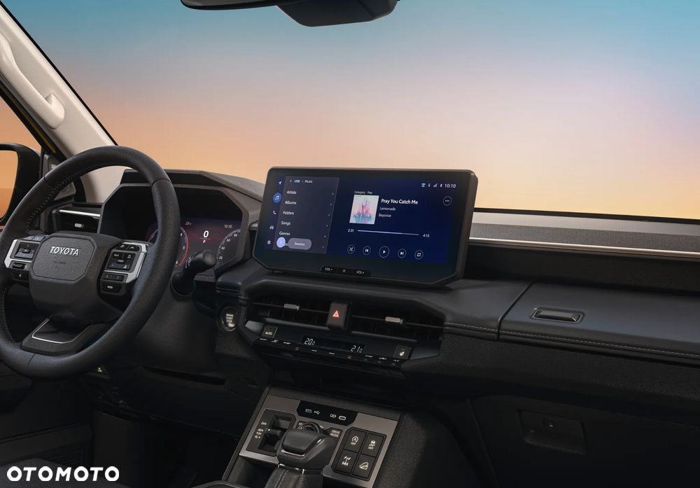 Toyota Hilux 2.8 D-4D mHEV Double Cab Invincible 4x4 - 12