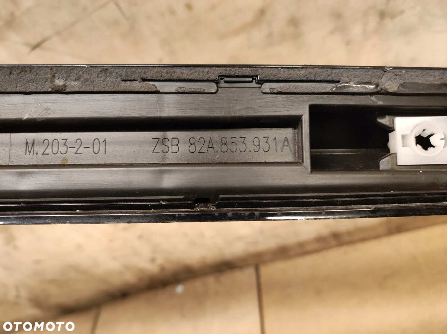 Listwa progowa lewa Audi A1 II 82A S Line - 10