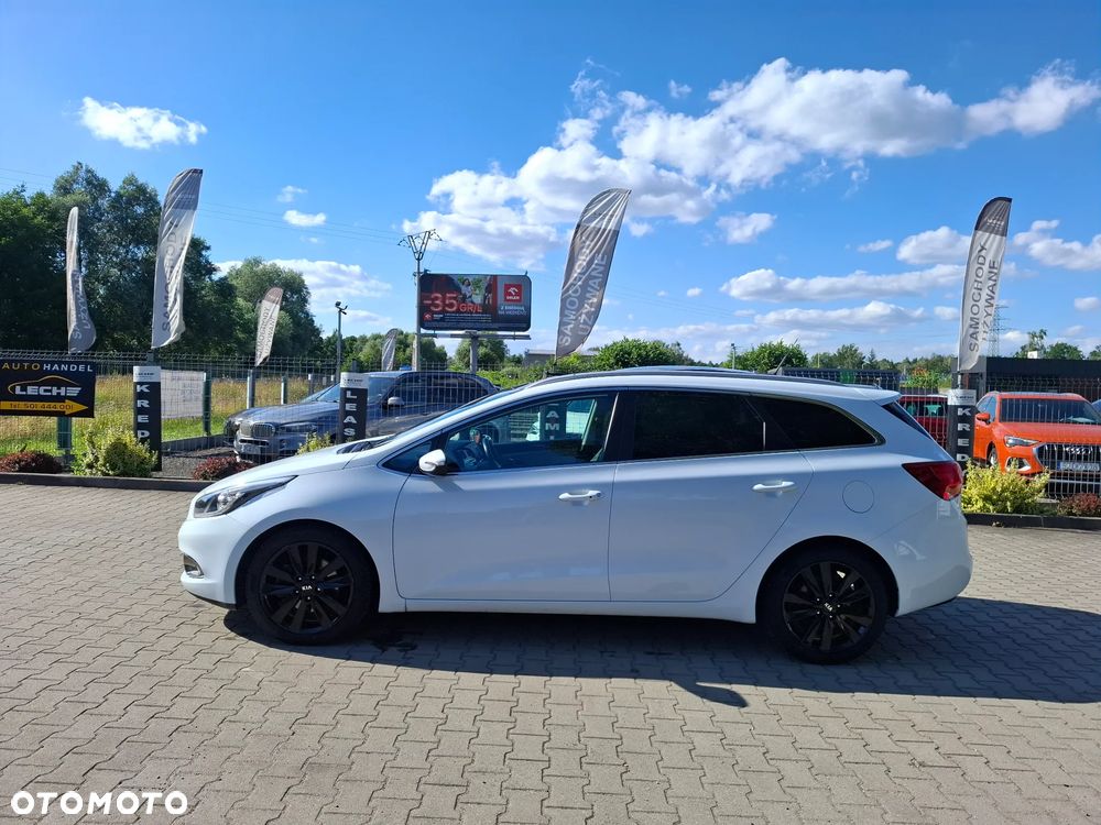 Kia Ceed - 8