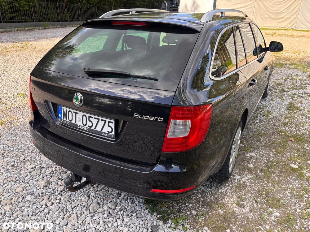 Skoda Superb 2.0 TDI Ambition - 6