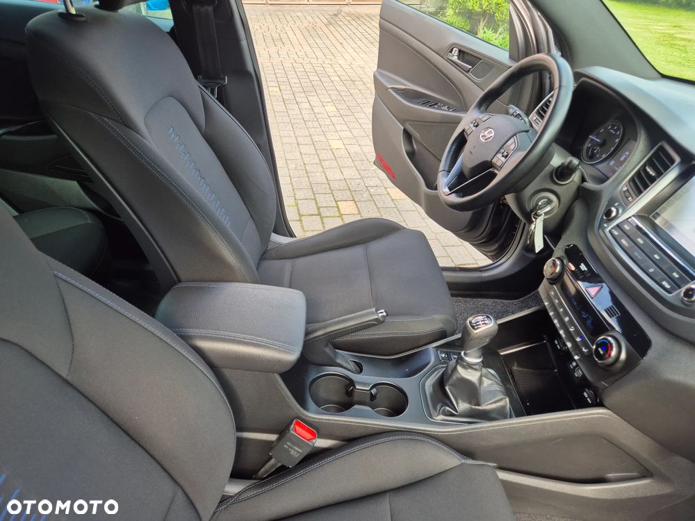 Hyundai Tucson blue 1.6 GDi 2WD Passion - 13