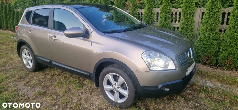 Nissan Qashqai - 1