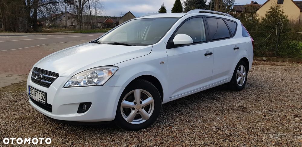 Kia Ceed 1.4 CVVT SW EX - 8