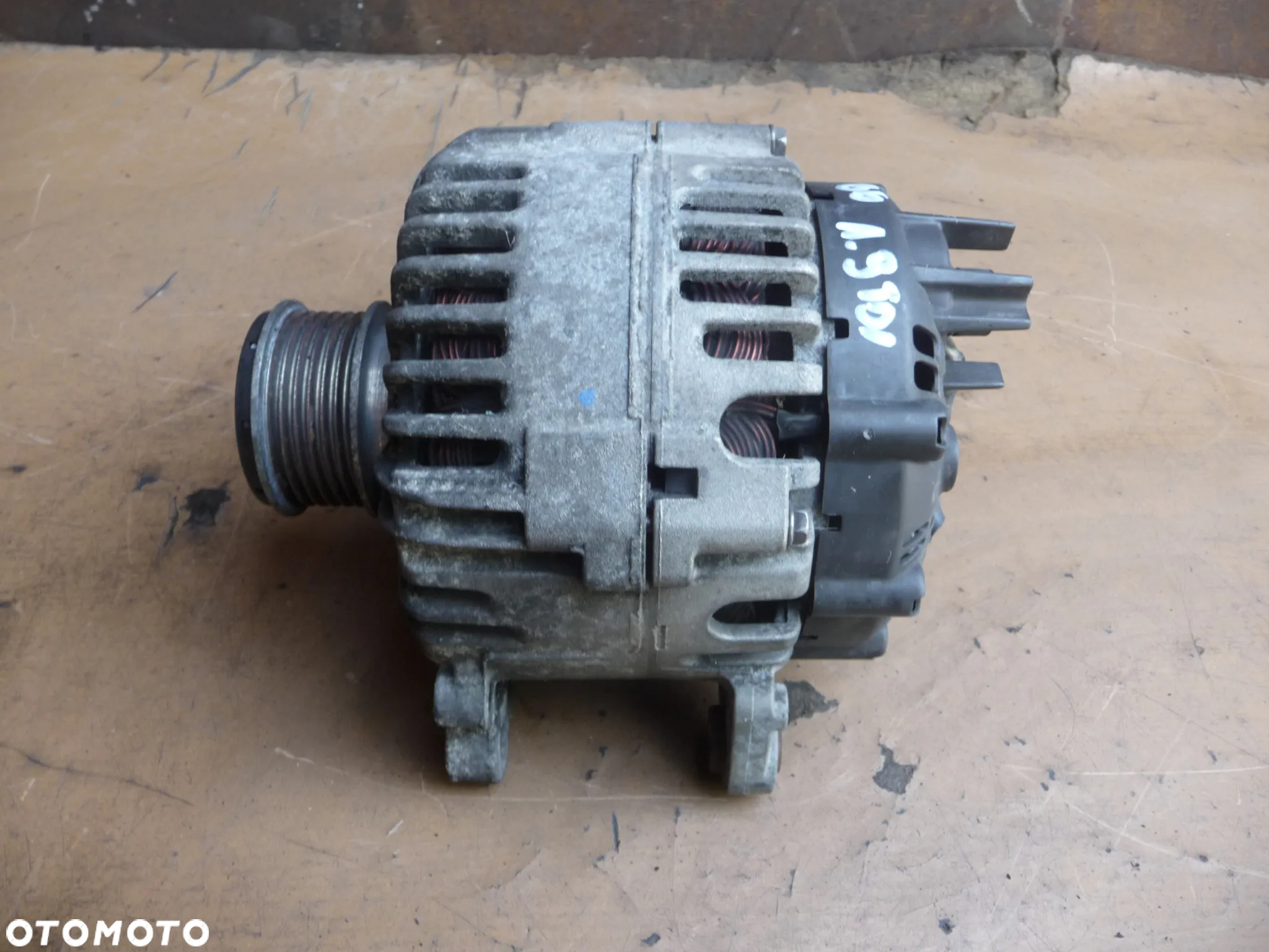 AUDI A4 B6 1.9 TDI ALTERNATOR 140A 06F903023H - 4