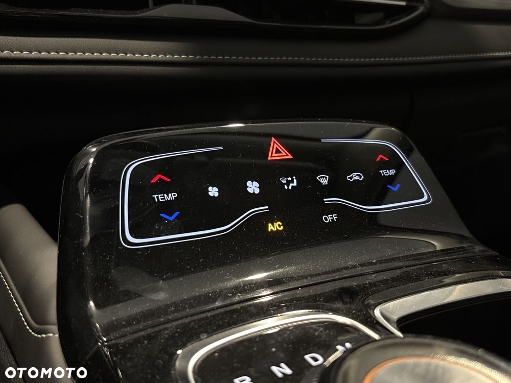 JAC JS6 DCT - 15