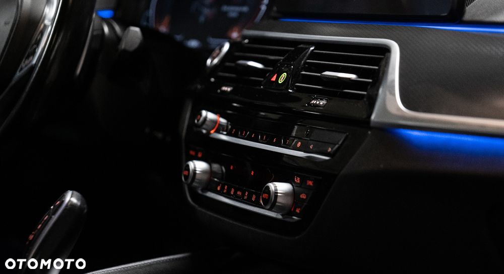 BMW Seria 5 530i xDrive mHEV M Sport sport - 7