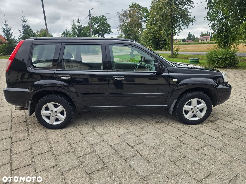 Nissan X-Trail - 9